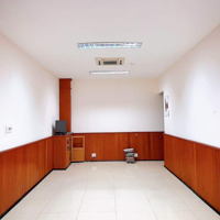 Cho Thuê Nhà Mặt Tiền 30 Tháng 4 . Thang Máy . Pccc Đầy Đủ . Trung Tâm Tp