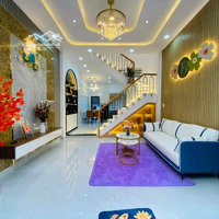 Chủ Gửi Cần Bán Gấp Nhà Đường Bình Tiên Phường 3 Quận 6. Giá Bán 2Tỷ750 Triệudiện Tích64M2. Liên Hệ: 0902918803