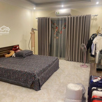 Bán Nhà Phố Lĩnh Nam Dân Xây Chất - 50M - Trước Nhà 3M - Ngõ Vào Nhà 3 Gác Đua Nhau - Giá Chỉ 7.5D
