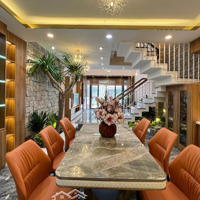 Cần Bán Gấp Căn Nguyễn Thiện Thuật, P2, Quận 3 Giá Bán 3Tỷ 150 Triệu Thương Lượng Ô Tô Đi Lại