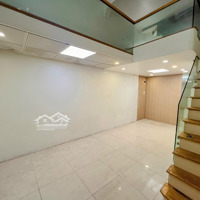 Chính Chủ Bán Nhà Thịnh Yên - Phố Huế - 28M2 X 5 Tầng - Cách Mặt Phố 10M - Trung Tâm Của Trung Tâm
