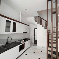 Nhà Mới - Ở Ngay- Thoáng Sáng - Dân Trí Cao