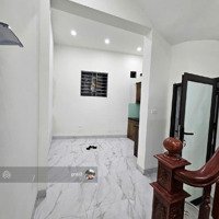 Nở Hậu - Mặt Phố Kinh Doanh- Ô Tô Tránh