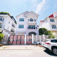 Bán Biệt Thự Kdc Xây Dựng 5 Đường Liên Phường, Phước Long B, Diện Tích 270M2 Giá Bán 25 Tỷ!
