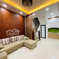 Bán Nhanh Nhà Liên Mạc 51M2- Giá Bán 6,1 Tỷ- Lô Góc 2 Thoáng- Ô Tô Vào- View Hồ
