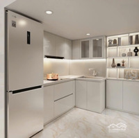 Đê La Thành, Ba Đình.diện Tích27/30M² X 5 Tầng,Mặt Tiền6,3M, Giá Bán 7,4 Tỷ. Ngõ Nông Rộng, Thoáng Sáng.