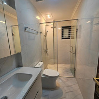 Bán Nhà Kinh Doanh - Ô Tô Tránh, Vỉa Hè - Đông Quan, Cầu Giấy. Giá Bán 17,5 Tỷ. 60M2, Mt5M, 6 Tầng