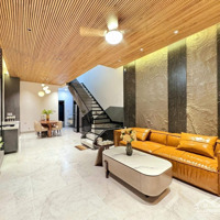 Bán Nhà Đang Cho Thuê Đường Hoàng Diệu, P12 Q4, Tp.hcm, Giá Bán 3,64 Tỷ, 65M2, Đẹp, Nhiều Tiện Ích