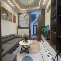 Bán Nhà Riêng Trung Tâm Đống Đa, Ngõ Nông Gần Phố, 30M 5T 3 Phòng Ngủ Chỉ 6,6 Tỷ .