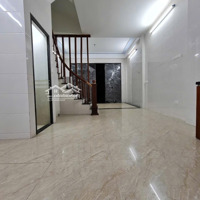 Nhà Làng Tódiện Tích57M 4 Tầng.cách Cầu Tó 200M.nhà Dân Xây Chắc Chắn
Giá 4.X Tỷ. Liên Hệ:0388486276