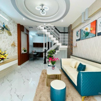 Bán Gấp Nhà Đ. Bến Vấn Đồn, P6, Quận 4, Sổ Hồng Chính Chủ 64M2 (4,5M X 14) Giá Bán 4,18 Tỷ Bao Sang Tên
