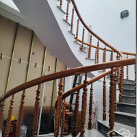 Bán Nhà 2 Tầng 150M2 Mặt Tiền Ngô Quyền Ngay Trục Thông Biển Mỹ Khê Là Vương Thừa Vũ Và Lê Văn Thứ