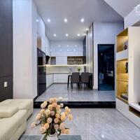 Cần bán nhà 3 tầng kiệt oto đường Lê Độ , giá sập hầm chỉ hơn 4 tỷ.