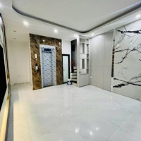 Cực Phẩm Văn Chương - Đống Đa - 6 Tầng Thang Máy - Lô Góc 3 Căn - Gần Phố, Gần Hồ - Giá Bán 8.8 Tỷ