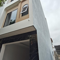 Bán Nhà Phố Liên Mạc - Bắc Từ Liêm - Lô Góc - Ô Tô Đỗ Cửa - Nhà Mới - 50M2,Mặt Tiền4M - Giá Bán 6,1 Tỷ