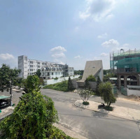 Biệt Thự Góc 2 Mặt Tiền View Sông Đối Diện Công Viên. Diện Tích: 209M2(13X20M). Giá Bán 17.2 Tỷ Có Thương Lươg
