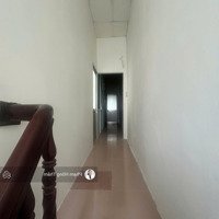 Cho Thuê Nhà Riêng 4 Phòng Ngủ 2 Vệ Sinh 45M2, 5 Triệu, Tại Quốc Lộ 50, Bình Hưng, Bình Chánh Liên Hệ: 0933888725