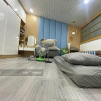 Bán Gấp Hàng Hiếm Có 102 - Nhà Hẻm Xe Tăng Sương Nguyệt Ánh - Quận 1 - Chỉ 8 Tỷ