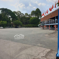 Bán Gấp Nhà Mặt Tiền Đối Diện Đầm Sen,P.5 .Q.11. Ngang 4 Mét. Kết Cấu 3 Tầng Giá Bán 14.5 Tỷ Tl