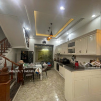Bán Nhà Gốc Dân Hồ Sen Ô Tô Đỗ Tận Cửa Ngày Đêm Vị Trí Đẹp