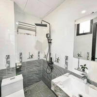 Chỉ Với Hơn 5Tỷ, Có Ngay Căn Nhà 32M X 5Tầng, Full Nội Thất, Mới Tinh, Sang Trọng, Hàng Xóm Hai Bà