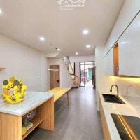 Bán Gấp Nhà Đường Rộng Vĩnh Khánh, P.10, Quận 4. Giá Bán 2,65 Tỷ,Diện Tích60M2, Lh Như 0766372453, Sổ Riêng
