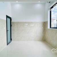 Cho Thuê Căn Có Gác Cao Gần Nguyễn Duy Trinh Quận 2 Rộng Rãi, Thoáng Mát Nội Thất Cơ Bản