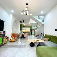 Bán Gấp Nhà Nam Kỳ Khởi Nghĩa - Dòng Tiền Cho Thuê 500 Triệu/Năm - 1 Trệt + 1 Lửng + 2 Lầu + Sân Thượng