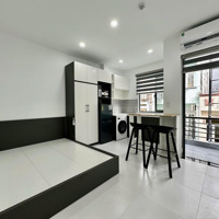 Studio Ban Công Cửa Sổ Thoáng Tone Trắng Xinh_New 100% Nội Thất Cao Cấp_Ngay Cv Thỏ Trắng Q10