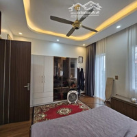 Bán Nhà Đẹp Phố Thượng Thanh, Long Biên 70M2 X Mặt Tiền 5M Ô Tô Thông Đường 25M - Nhỉnh 10 Tỷ.