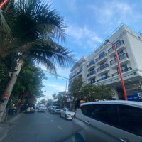 Bán Khách Sạn Siêu Hot Tại Đường Hoàng Kế Viêm, Mỹ An, Ngũ Hành Sơn, Đà Nẵng, Giá Thỏa Thuận, 315M2
