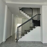 Bán rẻ 156m2 Đất thổ cư Đường 8m có Nhà Trệt 2 Lầu đường Quốc Lộ 13 HBP Thủ Đức