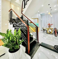Nhà Full Nội Thất Đường Âu Dương Lân, Q8 Giá Bán 2Tỷ120.Diện Tích44M2 - 3 Phòng Ngủ. Hẻm Xe Hơi 5M
