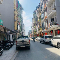Nhà Đẹp, 92 Nguyễn Khánh Toàn, Cầu Giấy , Gara 2 Oto, 85M2, Thuê 60 Tr, Giá Đầu Tư 24 Tỷ