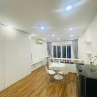 Bán Căn Hộ 1Pn/ 1 Vệ Sinh- Cc Richmond City Giá 2,3 Full Nội Thất. Giao Dịch T5 . Liên Hệ: 0909.679.560
