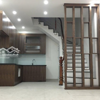 Chính Chủ Bán Nhà Mới 5 Tầng Phố Nguyễn Khả Trạc, Cầu Giấy 32M2