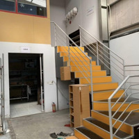 Cho Thuê Kho Xưởng 550M2 - Giá Bán 55 Triệu/Th, Đường Kênh Tân Hóa