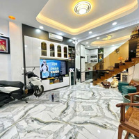 Bán Nhà Mặt Tiền Đường Cẩm Bá Thước Phường 7 Phú Nhuận 4X8,5M Nở Hậu 5M 1 Trệt 2 Lầu St 4 Phòng Ngủ3Wc