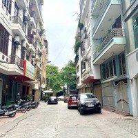 Bán Nhà Quan Hoa, Cầu Giấy 65M², Nhà Đẹp Long Lanh, Đường To, Nông, Quá Gần Ôtô, Nhỉnh 12 Tỷ