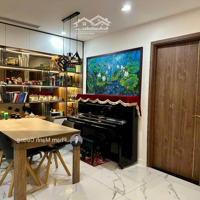 Bán 3 Phòng Ngủ 2 Vệ Sinh 98,2M2 Sunshine City + Giá Tốt Nhất Toàn Khu + Không View Tâm Linh + 7,75 Tỷ + Sổ Đỏ
