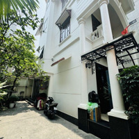 Bán Gấp Biệt Thự Sân Vườn Phố Ngọc Thụy, 200M2 X 4 Tầng, Gara 2 Ô Tô, Kd, Full Nội Thất Chỉ 25 Tỷ