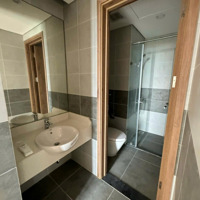 Bán Căn Hộ Skyoasis 52M2.Hướng Hồ Đông Nam.giá Bán 2.9 Tỉ.liên Hệ 0969695710