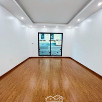 Nhà Siêu Hiếm Thụy Phương 7,5 Tỷ, 39,2 M2, Kinh Doanh, Ô Tô Tránh.