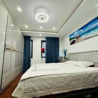 BÁN NHÀ TÔN THẤT TÙNG, LÔ GÓC, NGÕ THÔNG, KD, 45M, 5 TẦNG, MT6M, 12,5 TỶ.LH 0984823023