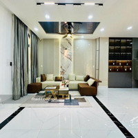 Bán Gấp Nhà 4 Tầng Nở Hậu - Ngang 6,5M - Tô Hiến Thành - 87M2 -Phòng Ốc: 6 Phòng Ngủ+ 7Wc