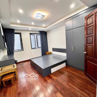Bán Nhà Tôn Thất Tùng, Lô Góc, Ngõ Thông, Kd, 45M, 5 Tầng, Mt6M, 12,5 Tỷ. Liên Hệ: 0984823023