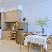 Bán Căn Hộ The Sóng 5 Sao 2 Phòng Ngủ Loại 53M2 Giá Chỉ 2.05 Tỉ - Em Tiên Chuyên The Sóng