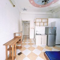 Cho Thuê Phòng Trọ Ban Công Full Nội Thất, Đào Duy Anh, P 9, Phú Nhuận, Hcm