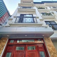 Bán Nhà Phân Lô Quân Đội, 105 Xuân La, Diện Tích: 60M, Mt4,5M, Ô Tô Tránh, Thang Máy.