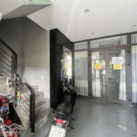 Toà Căn Hộ Cao Cấp -Trung Tâm Phố Biển Sơn Trà